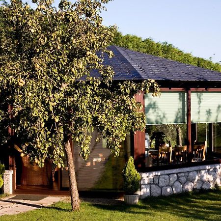 Hosteria Los Sauces Maoño Kültér fotó
