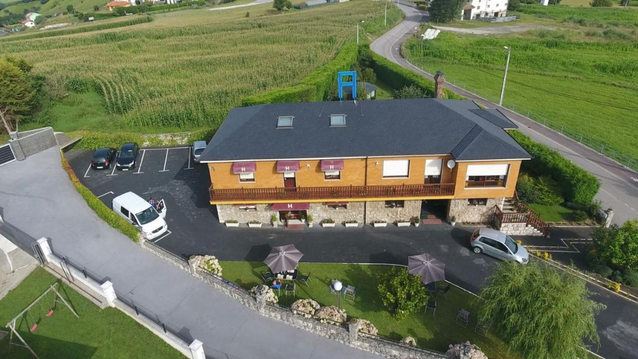 Hosteria Los Sauces Maoño Kültér fotó