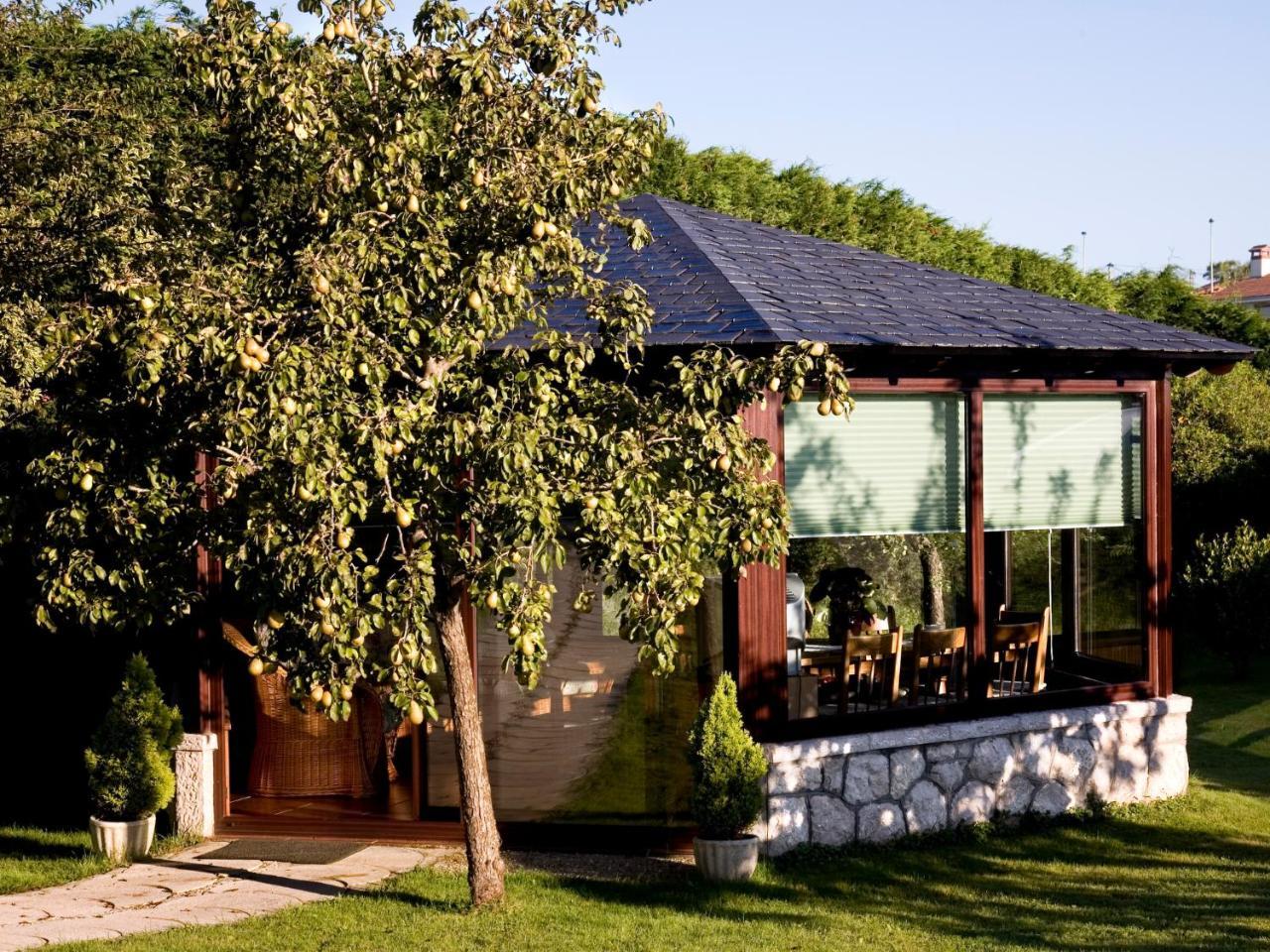 Hosteria Los Sauces Maoño Kültér fotó